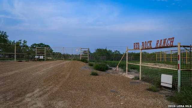 5797 Fm 3408 Cotulla, TX 78014
