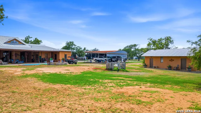 5797 Fm 3408 Cotulla, TX 78014