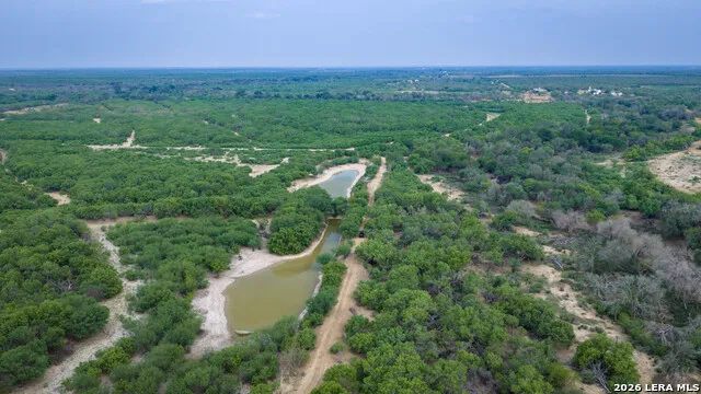 5797 Fm 3408 Cotulla, TX 78014