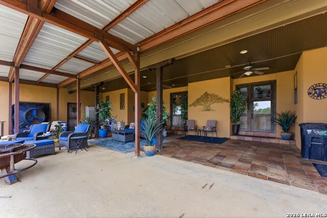 5797 Fm 3408 Cotulla, TX 78014