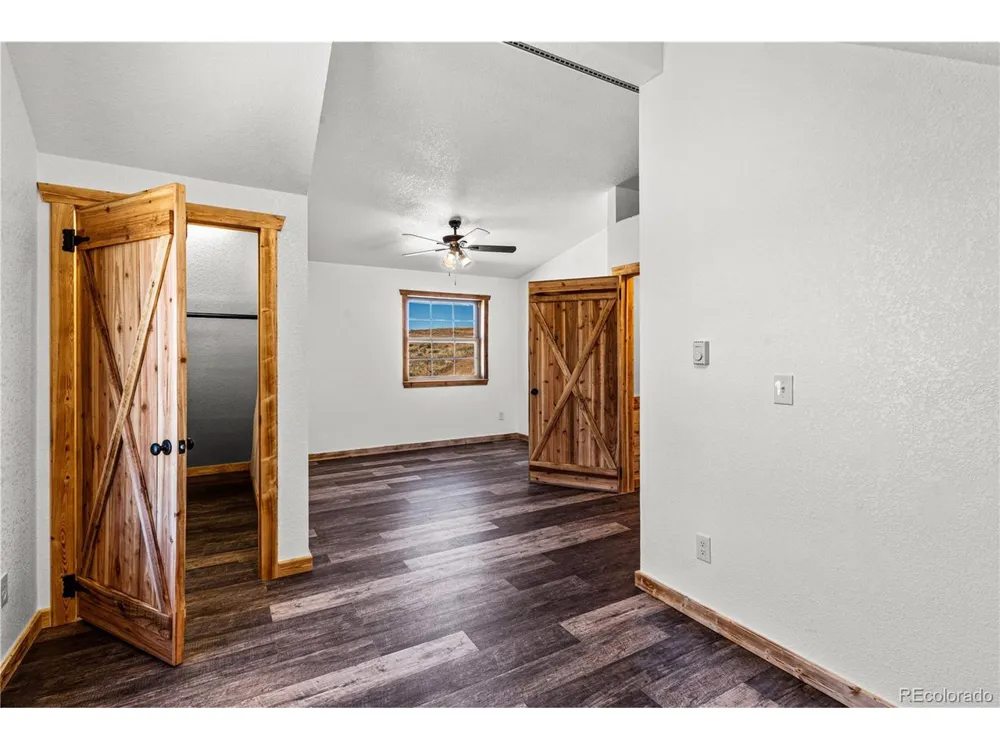 2769 CR 255 Westcliffe, CO 81252