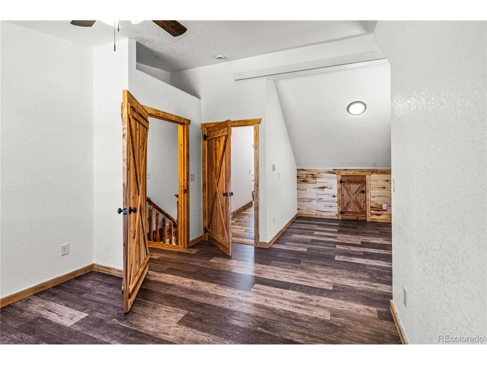2769 CR 255 Westcliffe, CO 81252