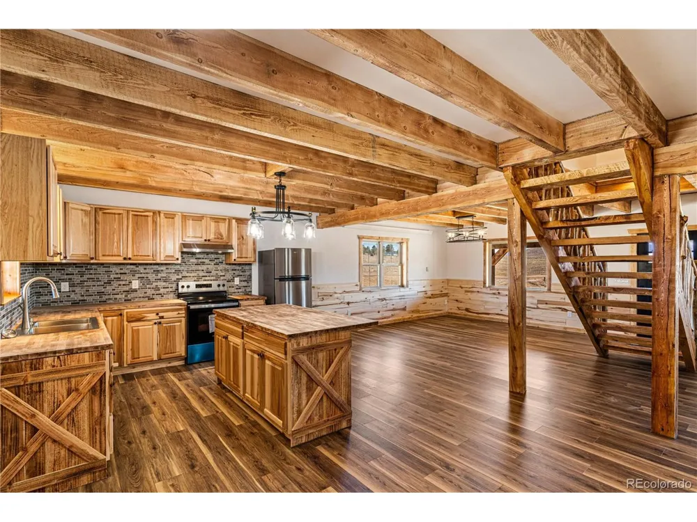 2769 CR 255 Westcliffe, CO 81252