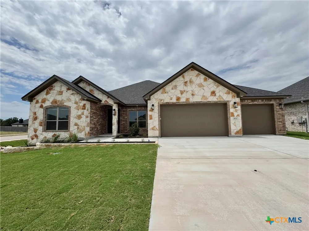 801 Golden Eagle Cove Salado, TX 76571
