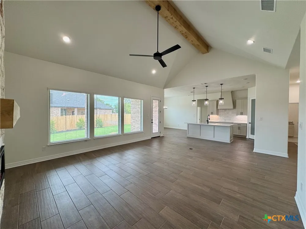 801 Golden Eagle Cove Salado, TX 76571