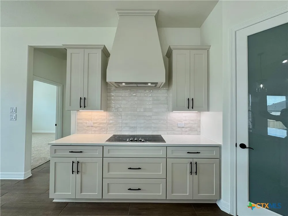 801 Golden Eagle Cove Salado, TX 76571