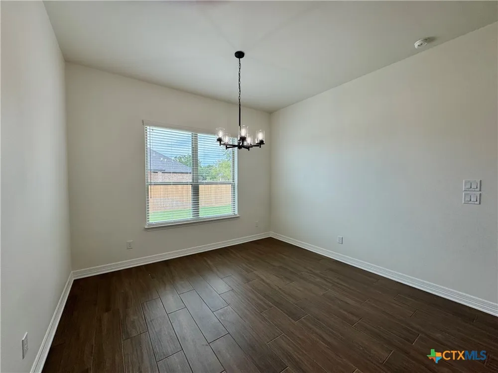 801 Golden Eagle Cove Salado, TX 76571