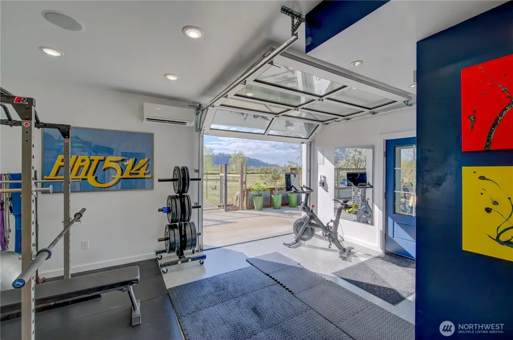 31 Blue Skies Lane Cathlamet, WA 98612