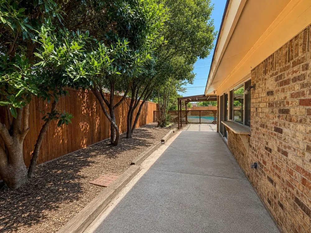 1622 Wendy Way Richardson, TX 75081
