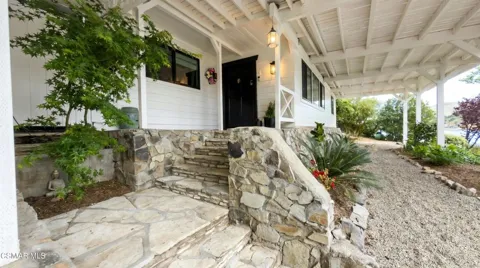 160 Lower Lake Road