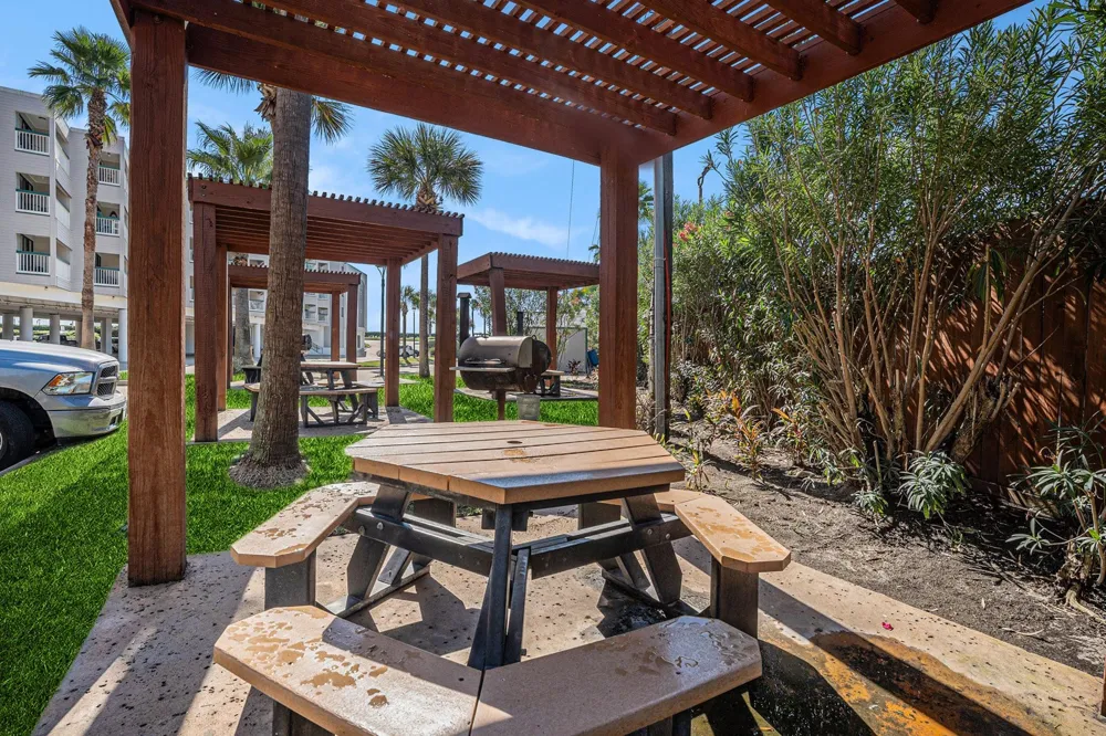 6102 Seawall Boulevard #234 Galveston, TX 77551