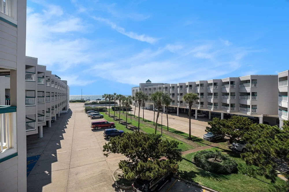 6102 Seawall Boulevard #234 Galveston, TX 77551