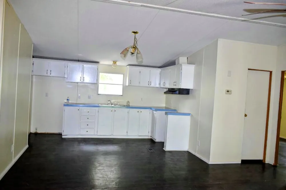8607 Burleson Manor Road #A Manor, TX 78653