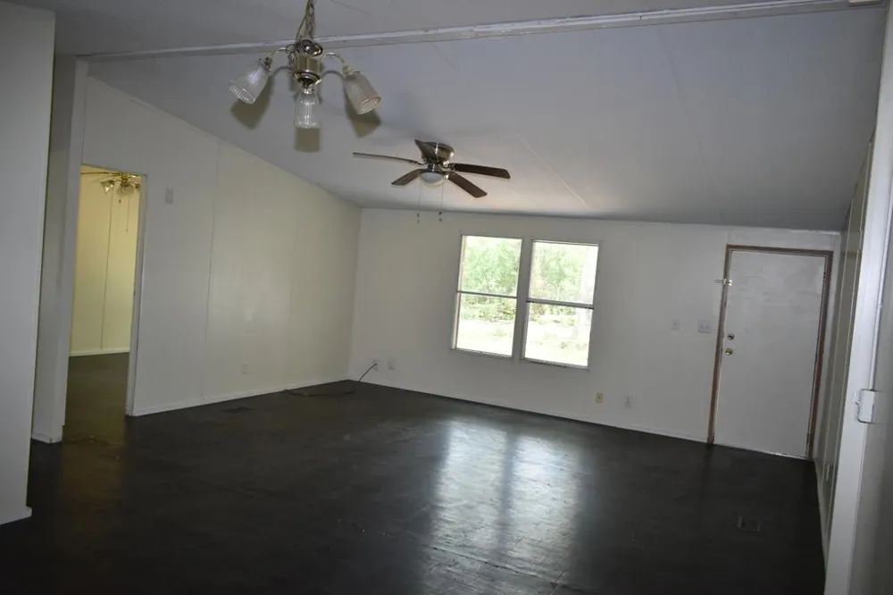 8607 Burleson Manor Road #A Manor, TX 78653
