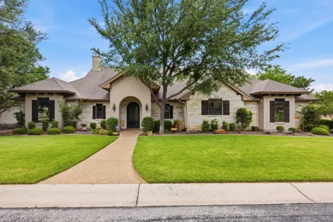 203 Pristine Lane