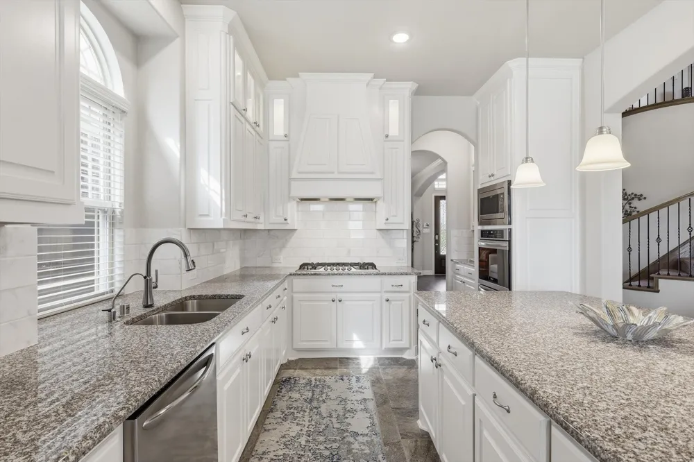 3012 Chesterfield Lane Mansfield, TX 76084