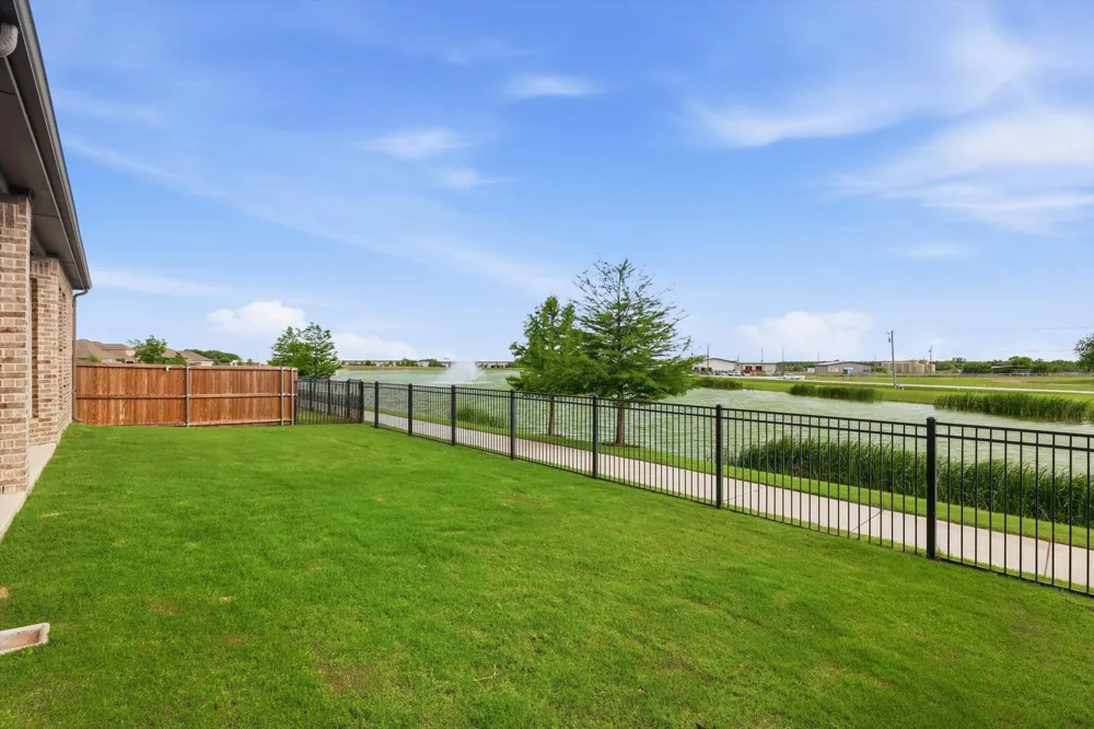 3012 Chesterfield Lane Mansfield, TX 76084