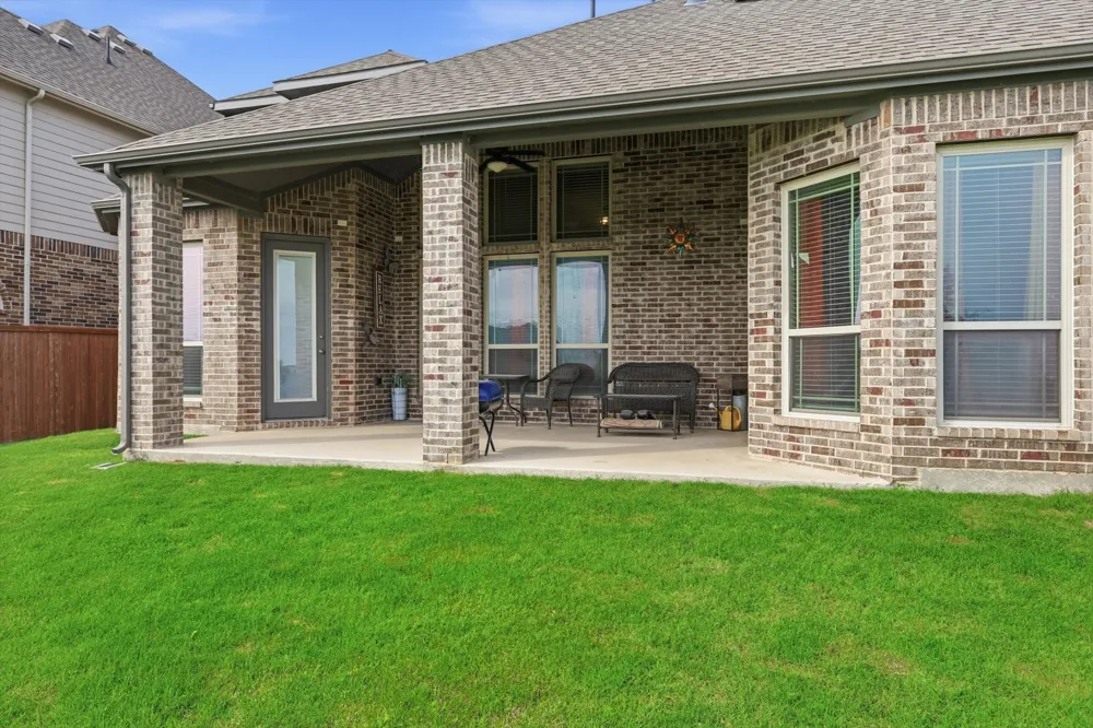 3012 Chesterfield Lane Mansfield, TX 76084