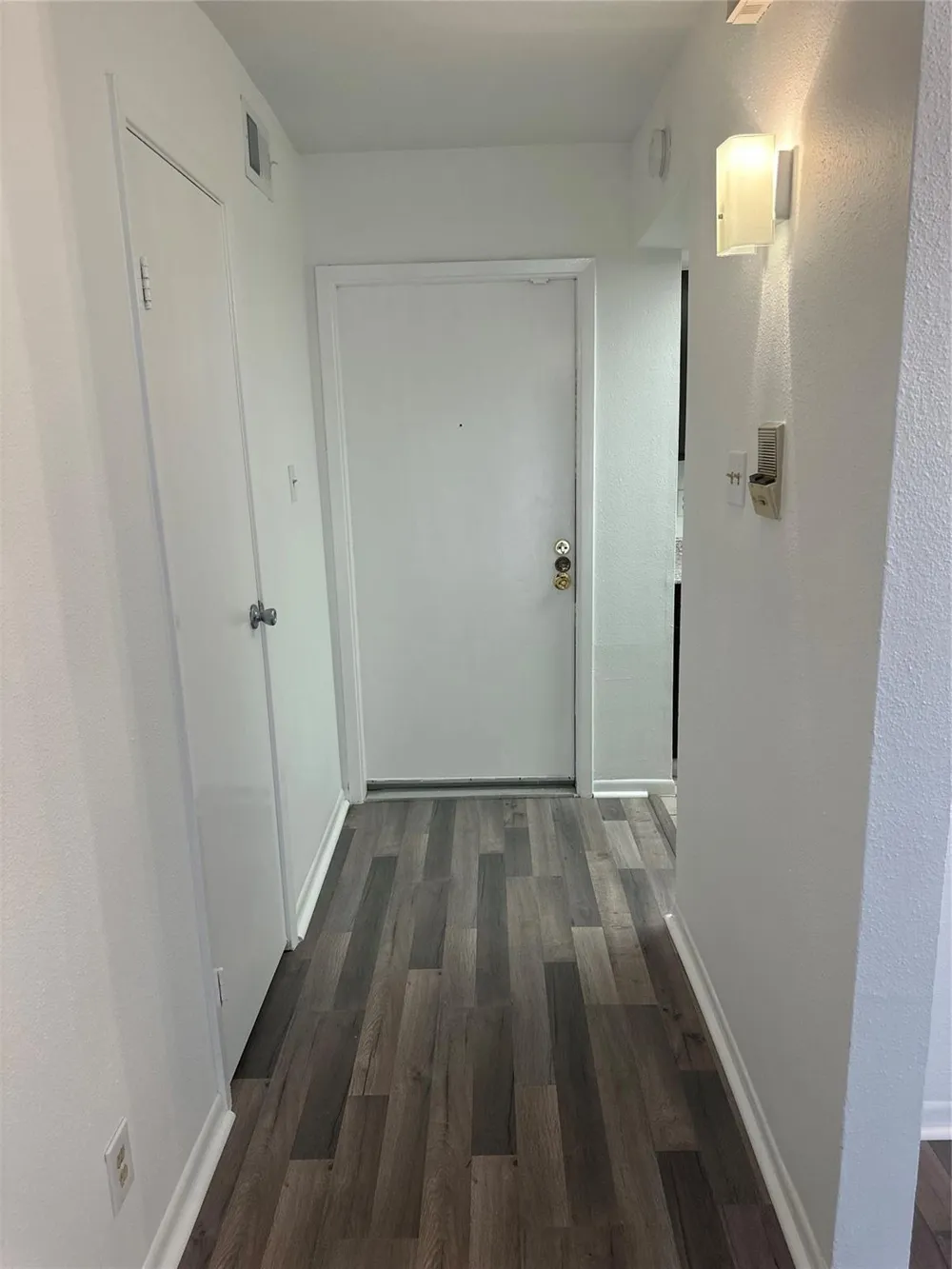 2814 S Bartell Drive #13 Houston, TX 77054