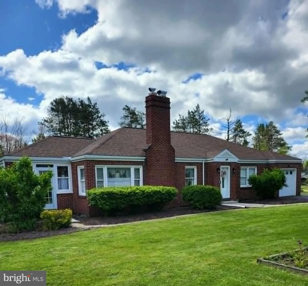 321 3RD STREET Oakland, MD 21550