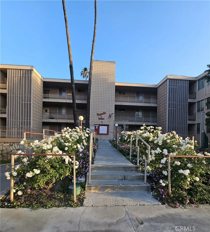 6979 Palm Court #141N Riverside, CA 92506