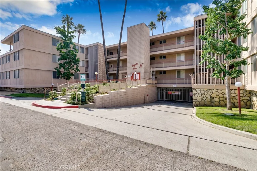 6979 Palm Court #141N Riverside, CA 92506