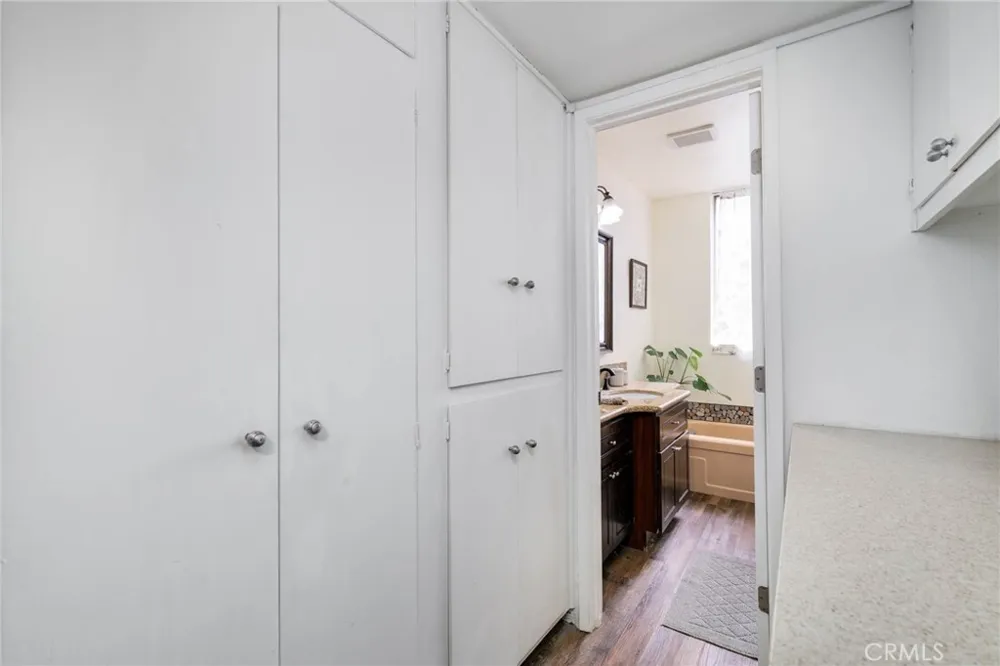 6979 Palm Court #141N Riverside, CA 92506