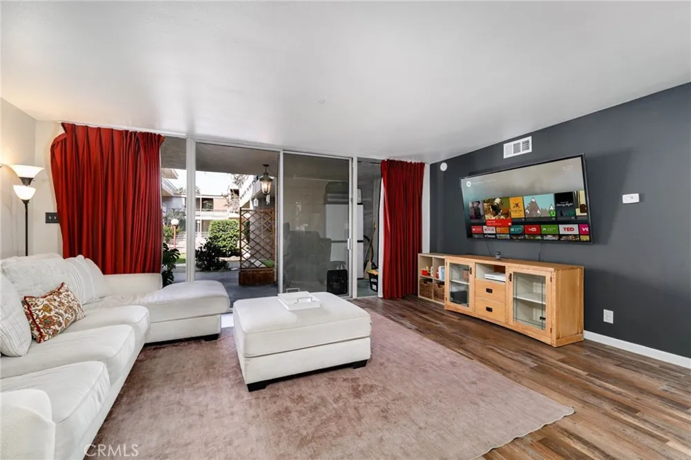 6979 Palm Court #141N Riverside, CA 92506