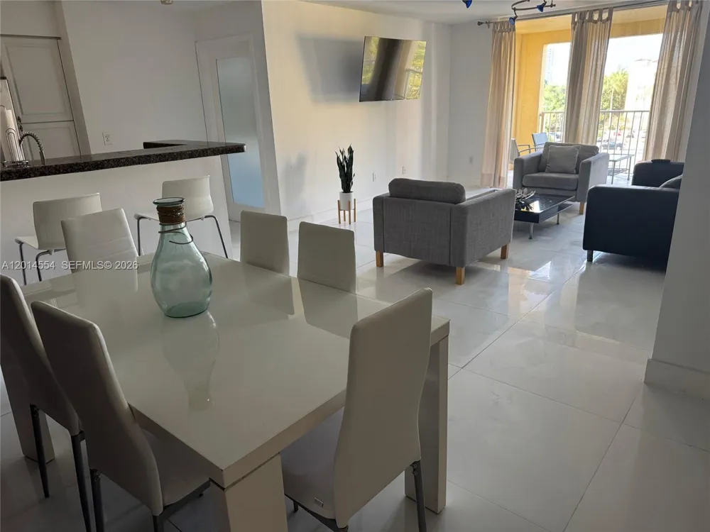 19555 E Country Club Dr #8507 Aventura, FL 33180
