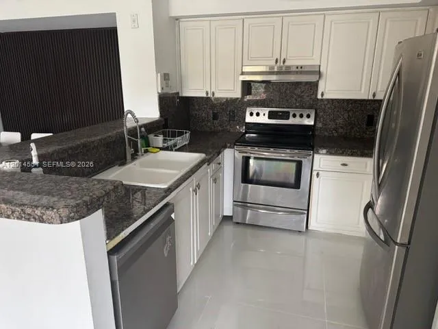 19555 E Country Club Dr #8507 Aventura, FL 33180