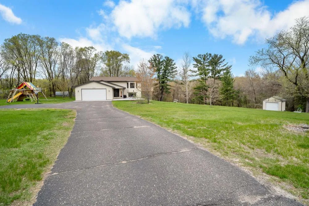 2247 75th Avenue Princeton, MN 55371