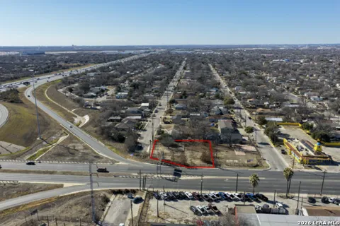1351 General Mcmullen Dr
