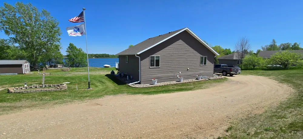 43094 E Big Mcdonald Drive Dent, MN 56528