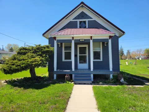 414 Red Wing Avenue