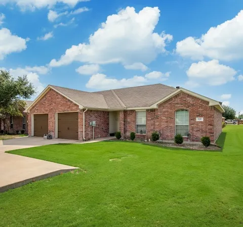 803 Hibiscus Trail