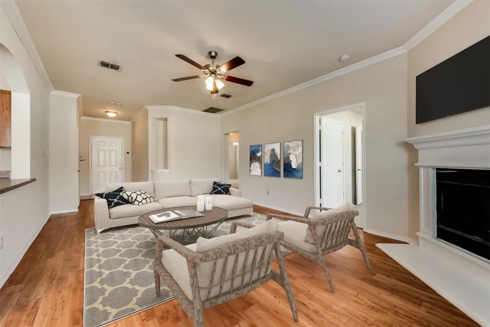 803 Hibiscus Trail Waxahachie, TX 75165