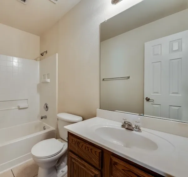 803 Hibiscus Trail Waxahachie, TX 75165