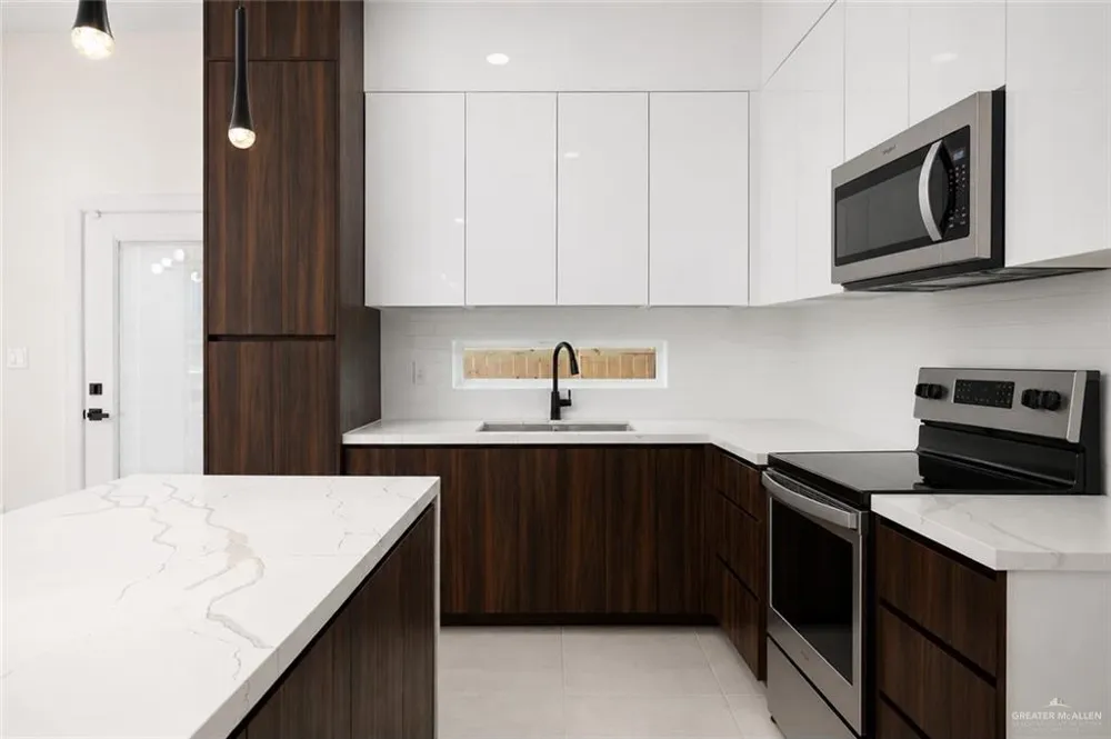 916 Glory Street #15 A Alamo, TX 78516