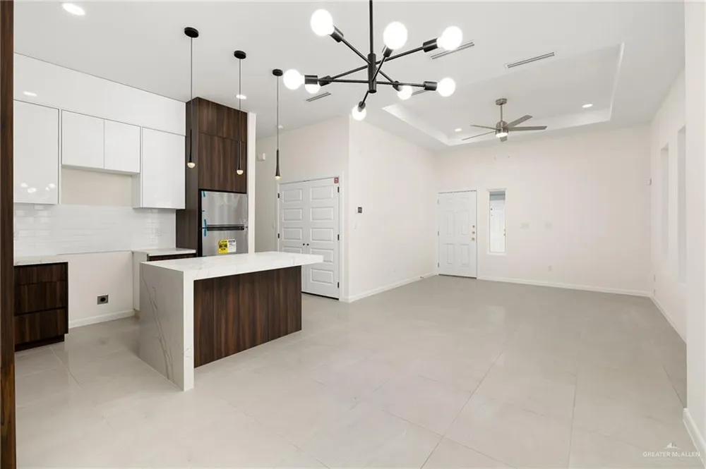 916 Glory Street #15 A Alamo, TX 78516