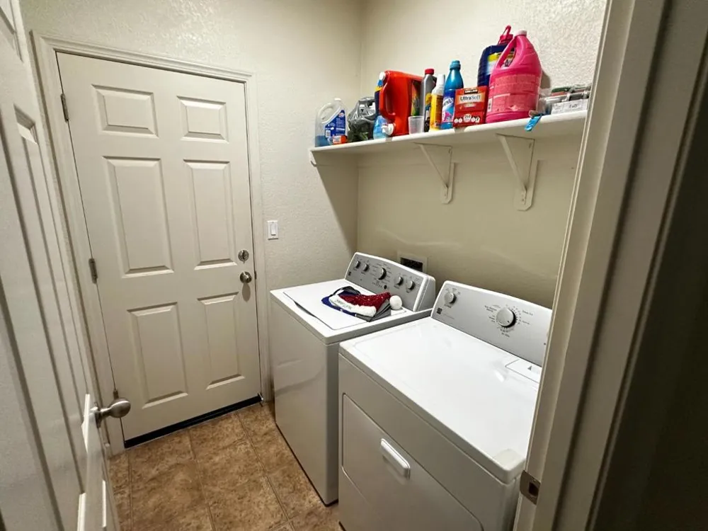 1444 San Pedro Street Los Banos, CA 93635