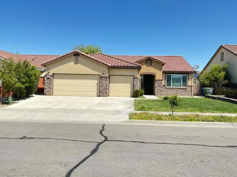 1444 San Pedro Street