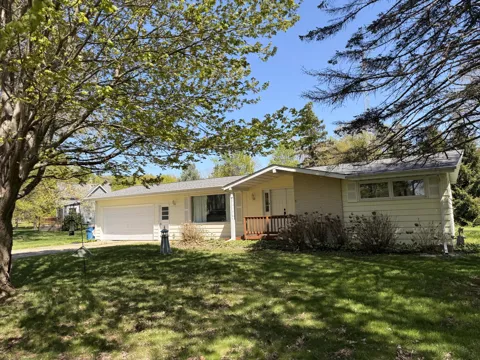 4003 Evergreen Lane