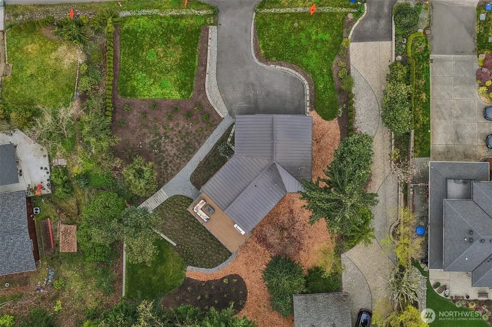 13643 SE 10th Street SE Bellevue, WA 98005