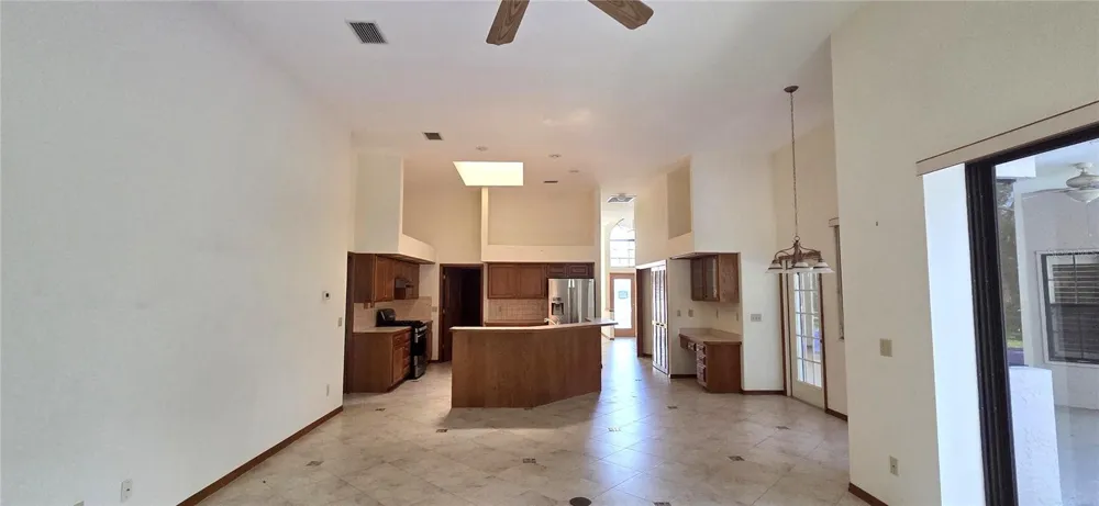 3904 HIDDEN SPRING PLACE Valrico, FL 33596