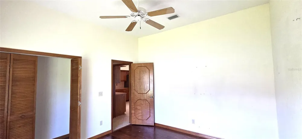 3904 HIDDEN SPRING PLACE Valrico, FL 33596