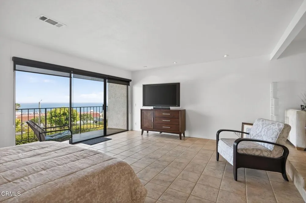864 Vallecito Drive Ventura, CA 93001