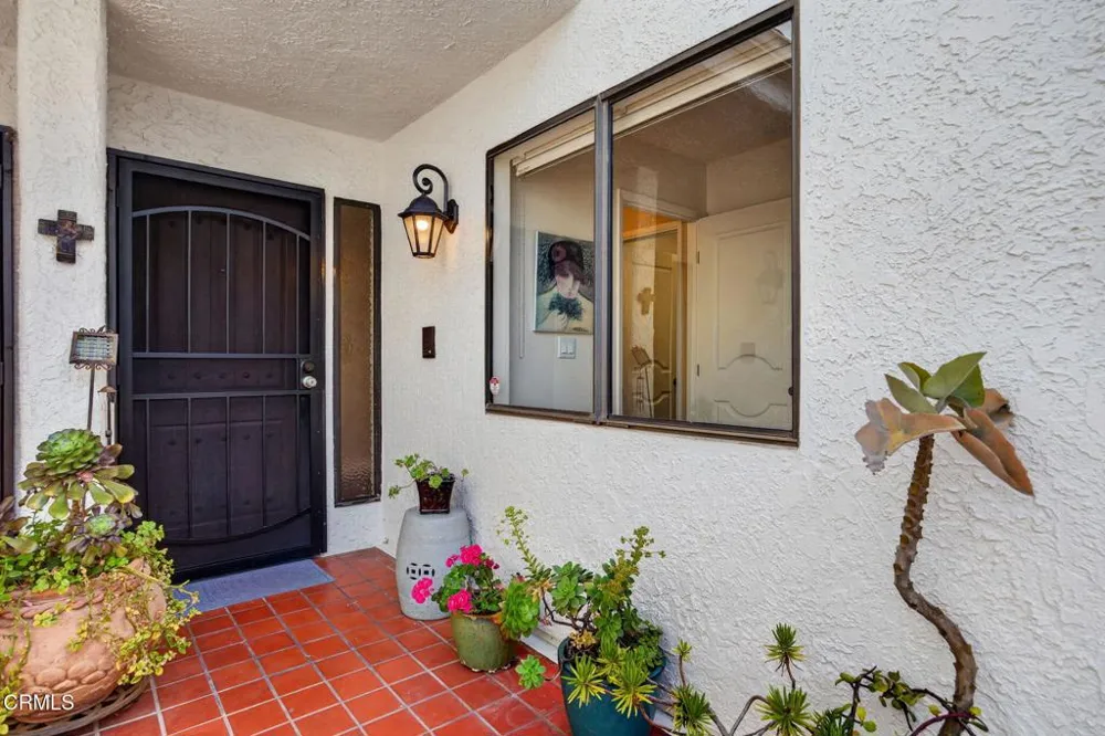 864 Vallecito Drive Ventura, CA 93001