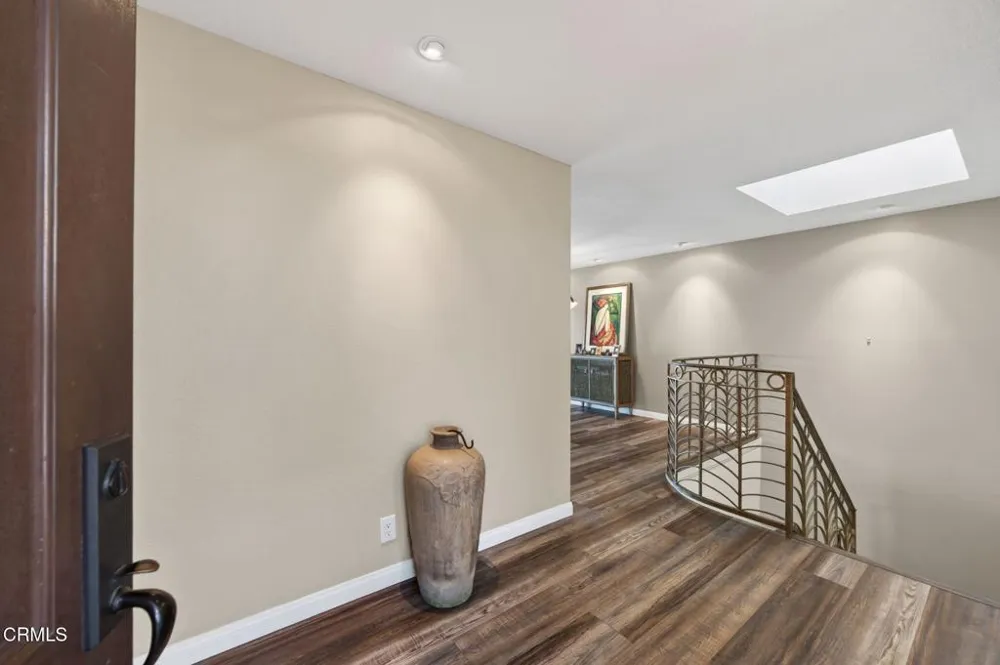 864 Vallecito Drive Ventura, CA 93001