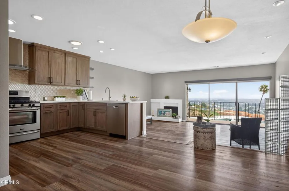 864 Vallecito Drive Ventura, CA 93001