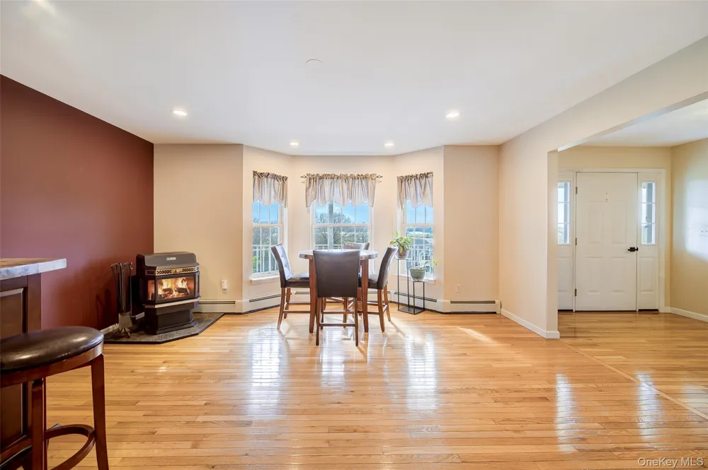58 Nancy Lane Chester, NY 10918